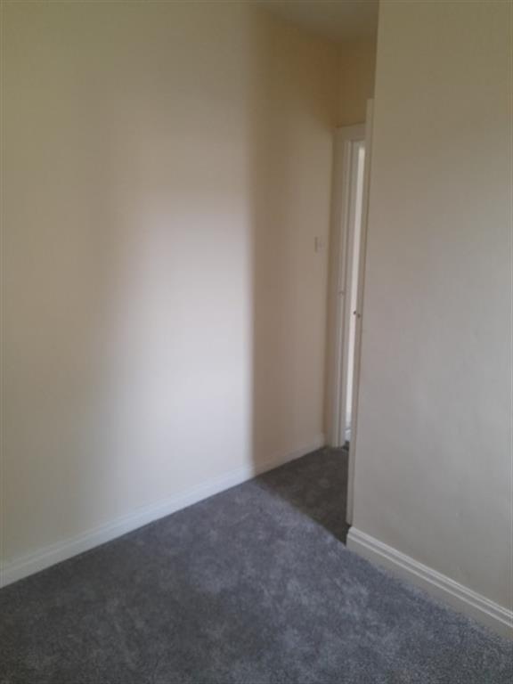 House in Leeds - View 4