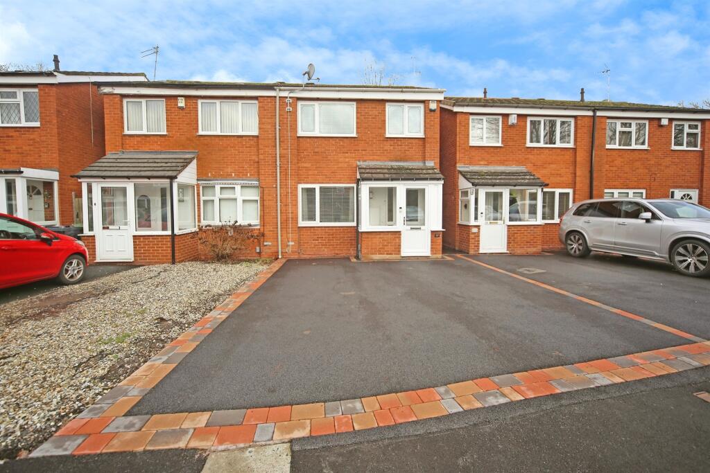 Main image of property: Merevale Close, Redditch