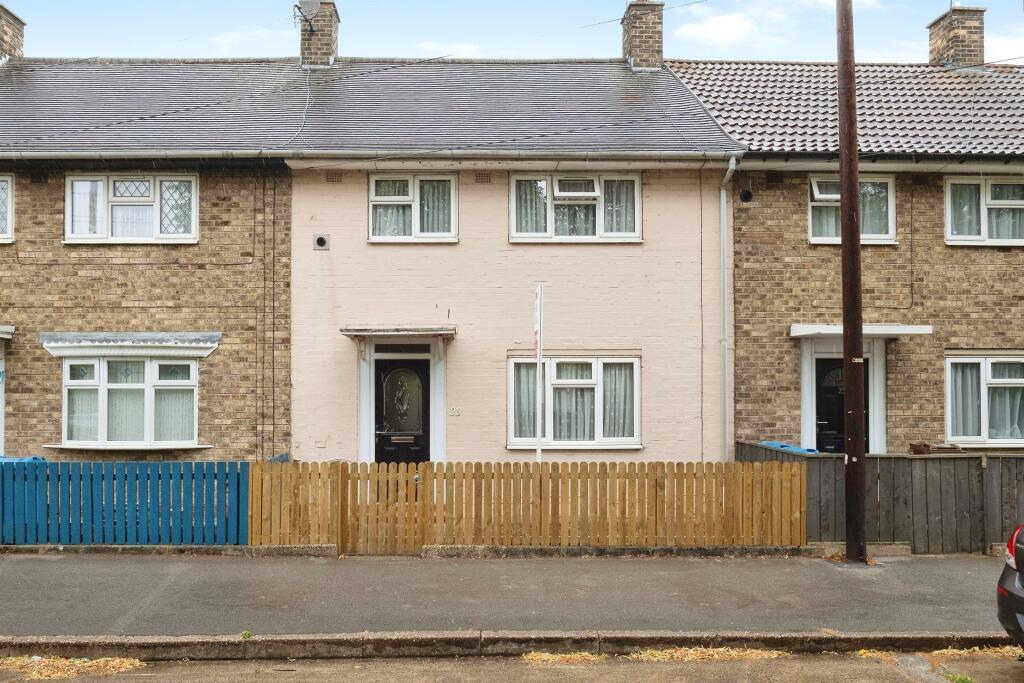 Main image of property: Arreton Close, Hull
