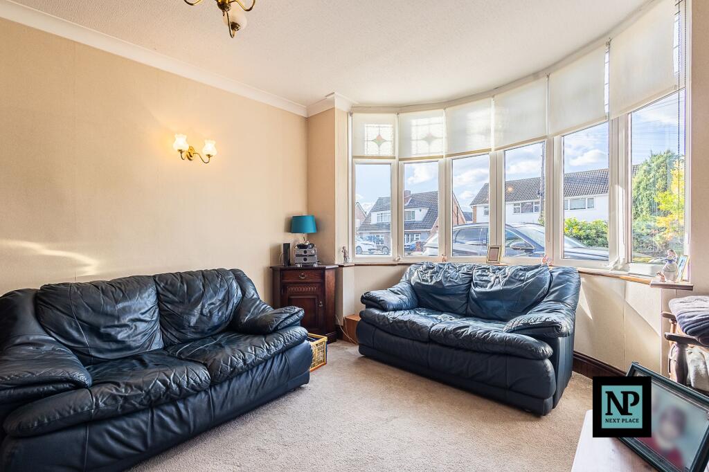 House in Tamworth, Staffordshire - More