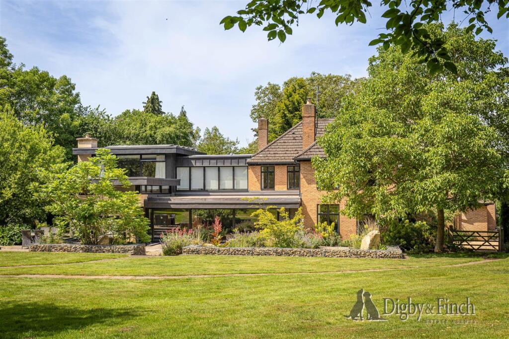 Main image of property: London Road, Stamford