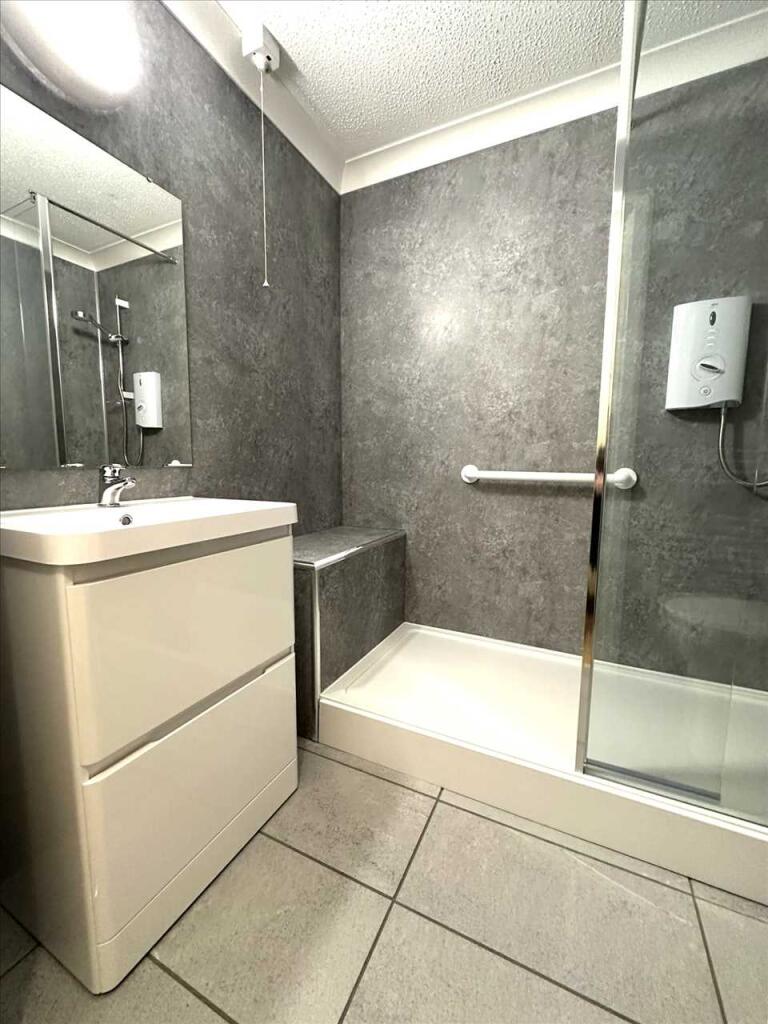 Apartment in Filey, The Pastures - More