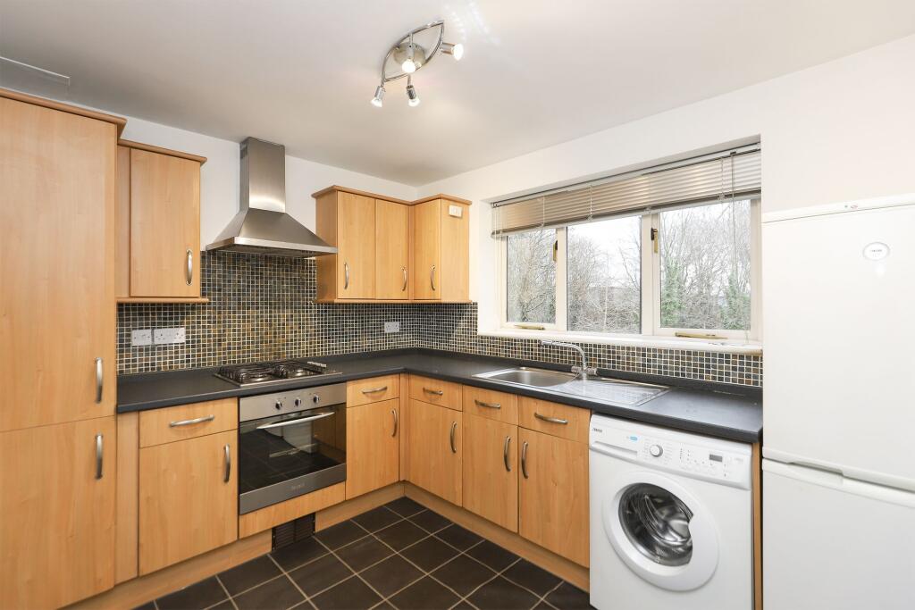 Old Retford Road, Sheffield, S13 photo 3