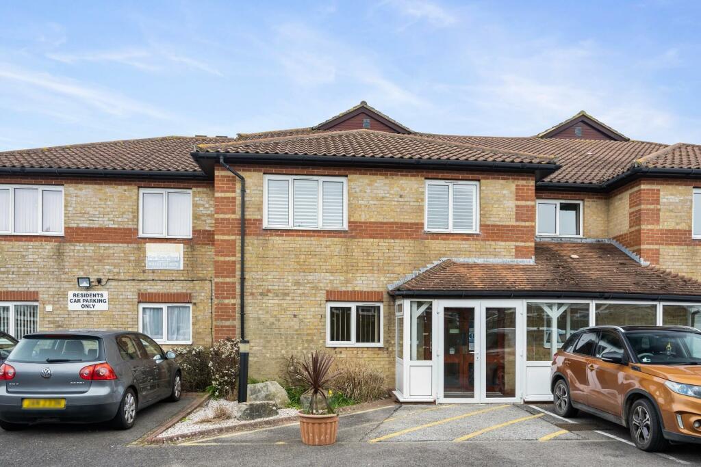 Apartment in Adur, Lancing - View 3