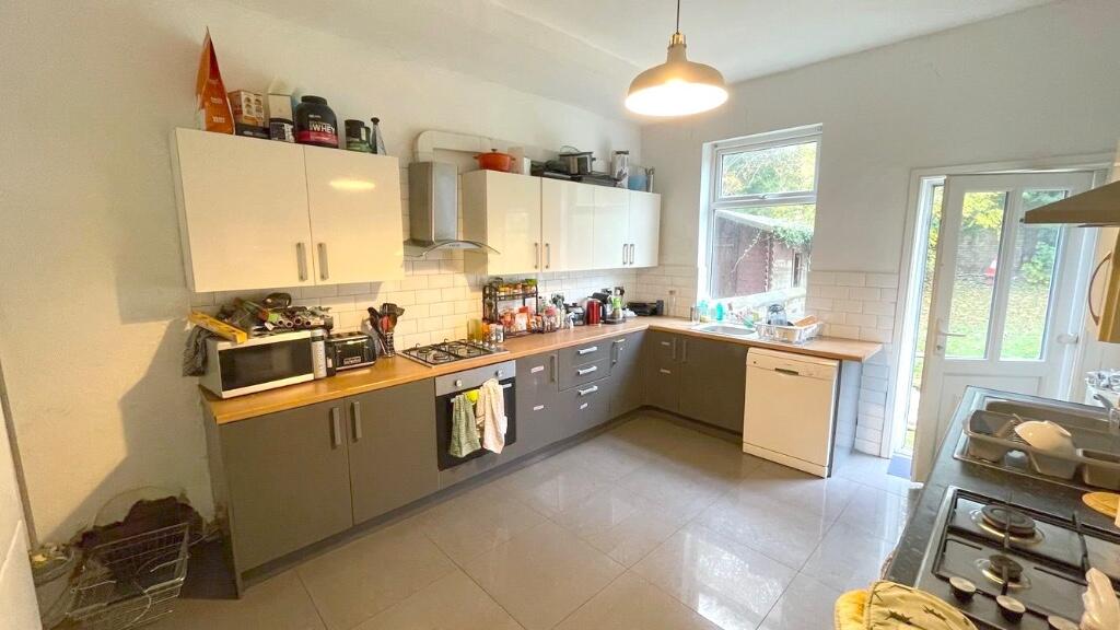 Main image of property: Ecclesall Road, Sheffield, S11