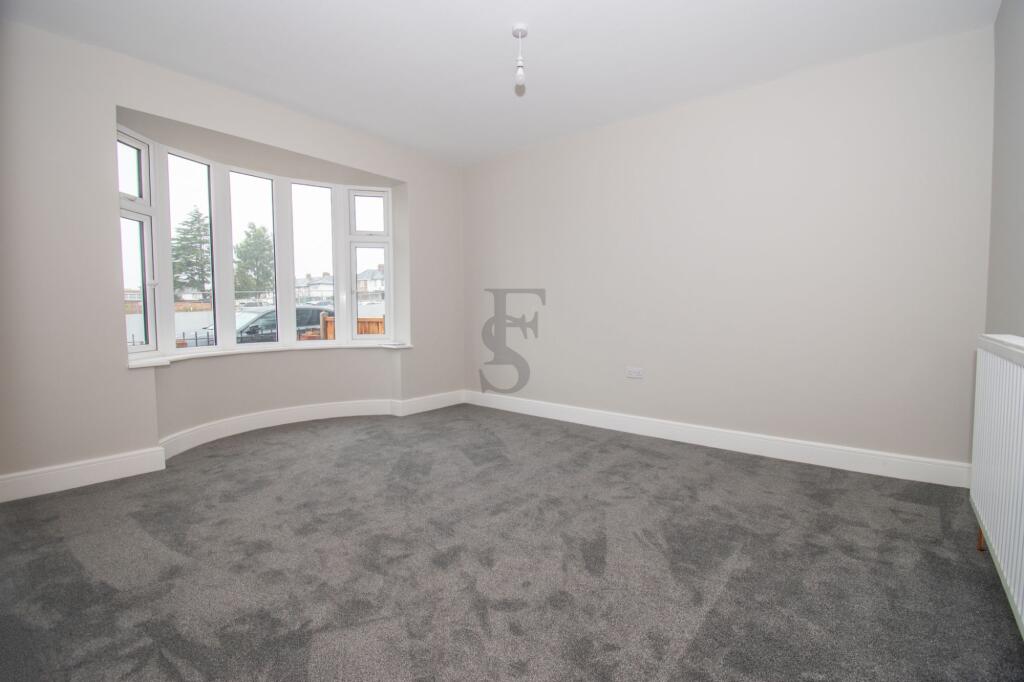 House in Blaby, Braunstone - More