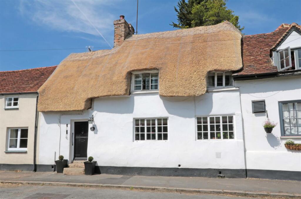 Long Crendon, Buckinghamshire - More