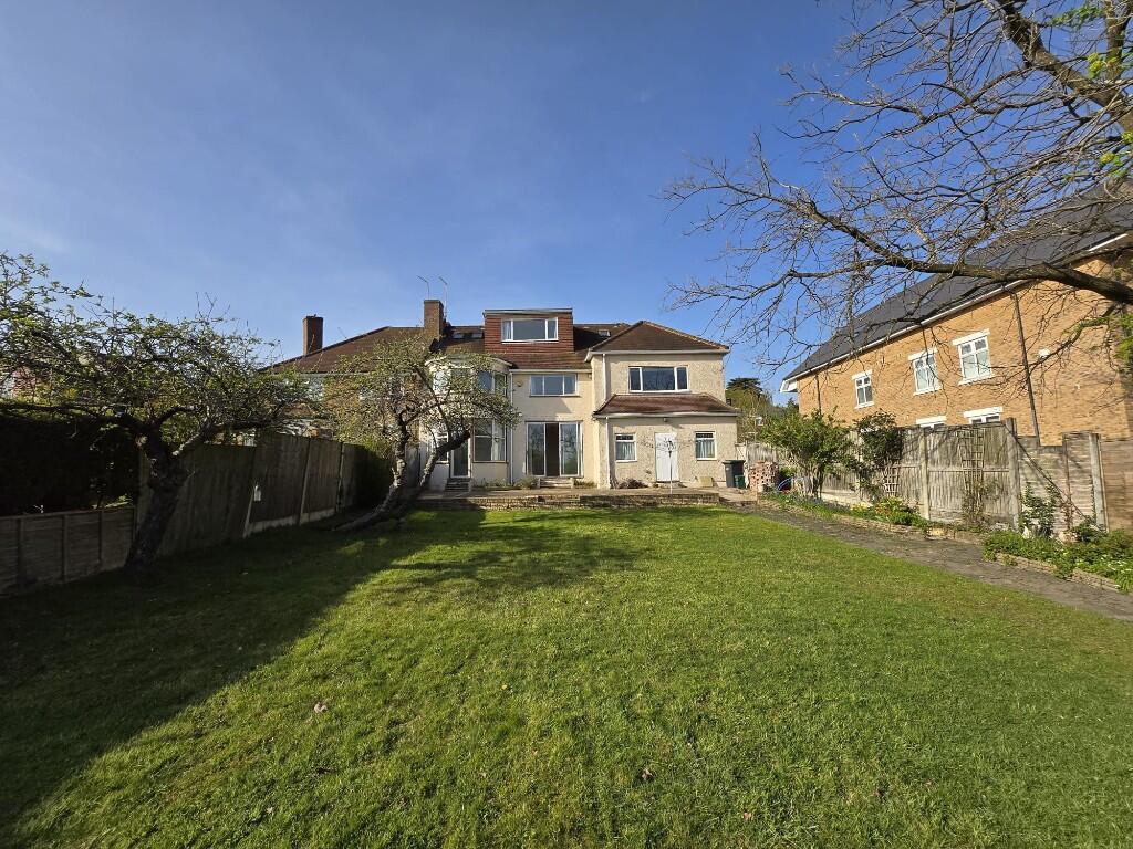 Main image of property: 30 Slades Hill, London, EN2 7EE