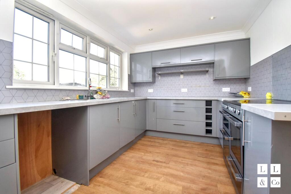 House in Truro - View 5