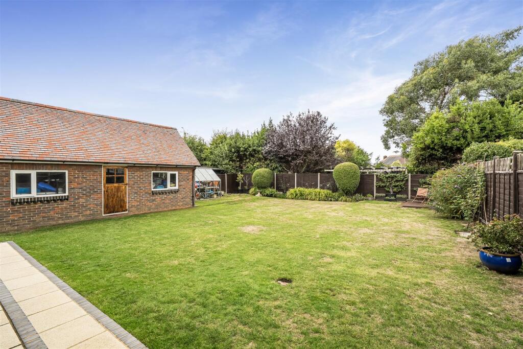 House in Portsmouth - View 4