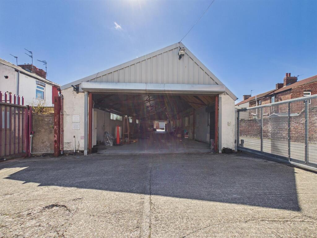 Main image of property: Fairview Avenue, Wallasey