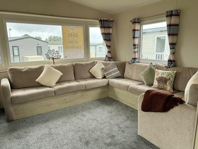 2-bed caravan on Manor Park Caravan Site, Manor Road, Hunstanton, Norfolk, PE36, £36,495