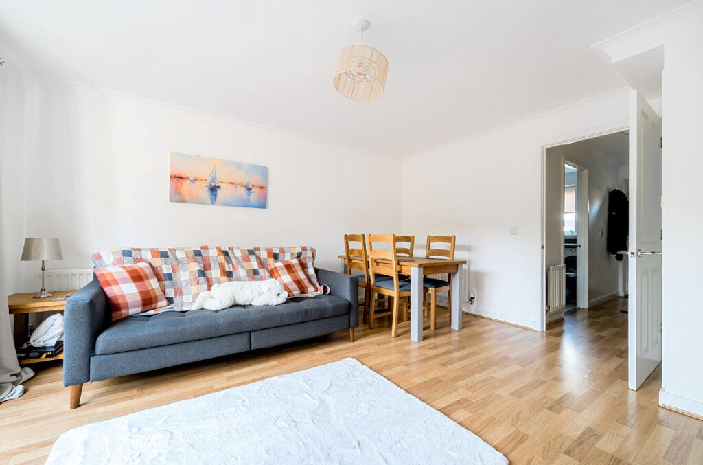 Morshead Drive, Binfield, Bracknell, Berkshire, RG42 photo 3