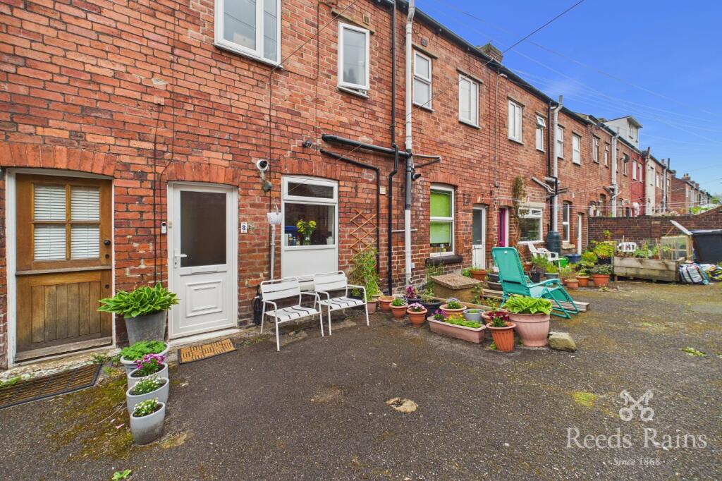 Main image of property: Rushdale Avenue, Sheffield, S8