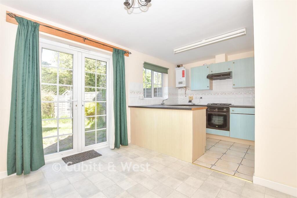 House in Reigate and Banstead, Reffles Bridge, Earlswood - View 5