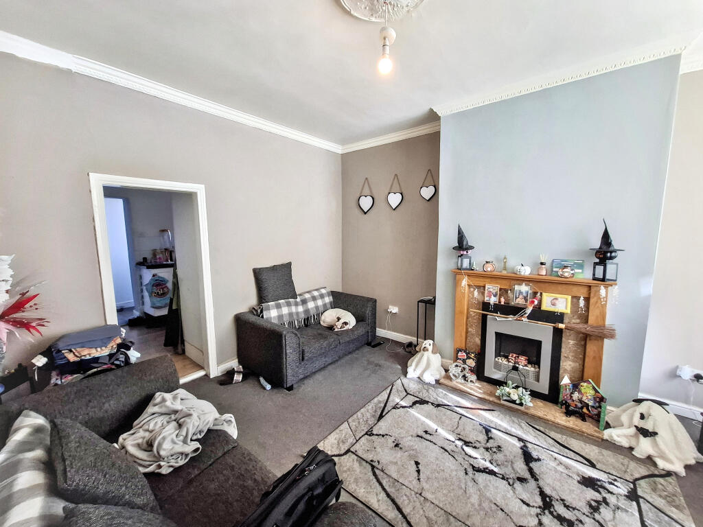House in Stockton-on-Tees - View 3