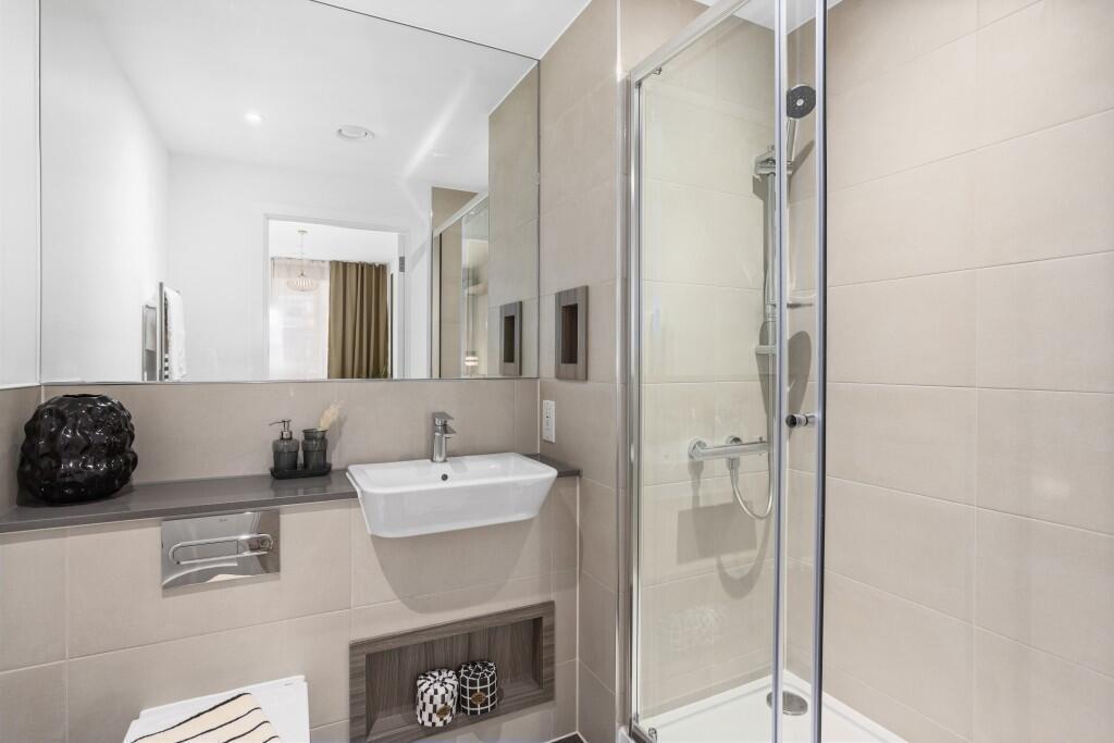 15 Tandy Place
Queen Elizabeth Olympic Park,
London
E20 3AS photo 4