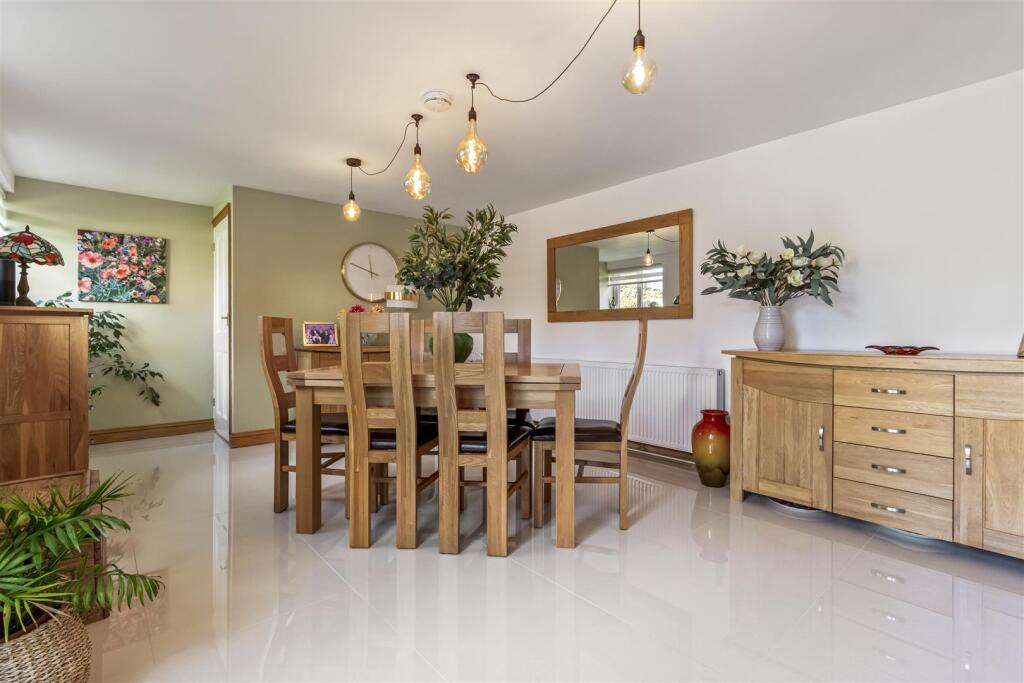 House in Worthing, Goring Road Shops, West Worthing - View 5