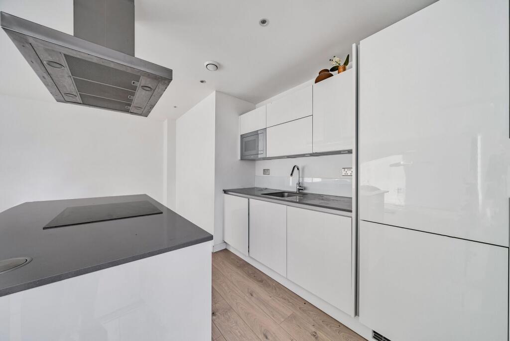 Apartment in London - View 4