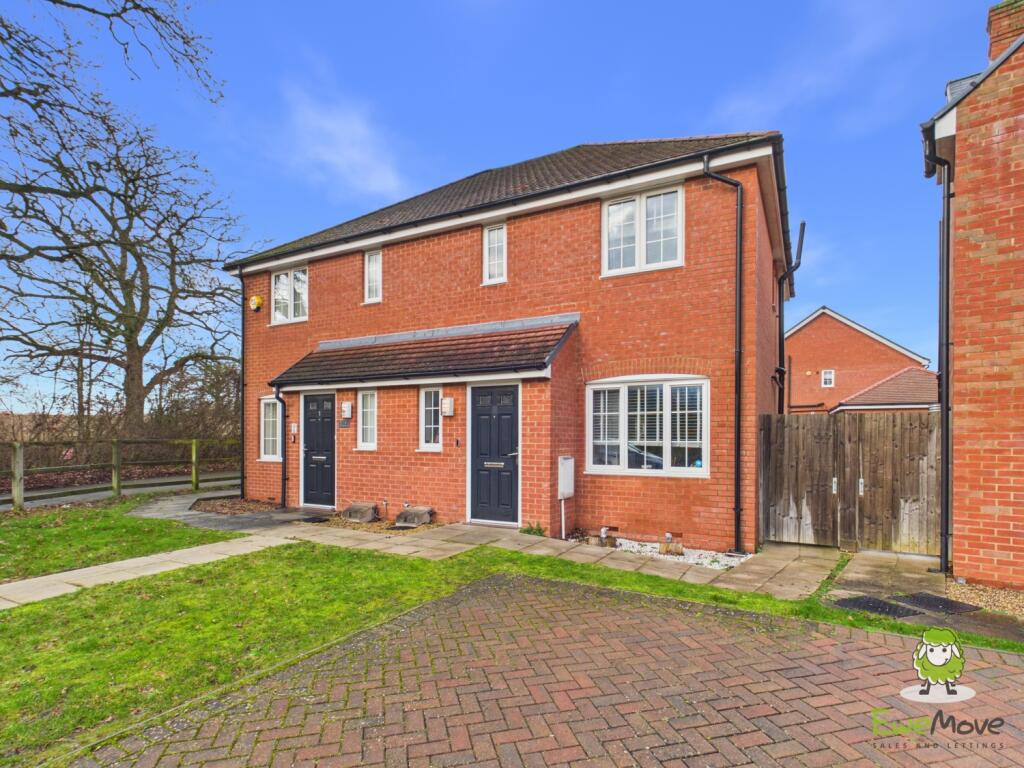 3-bed semi-detached on Burlington Way, Bramley, Tadley, Hampshire, RG26, £395,000