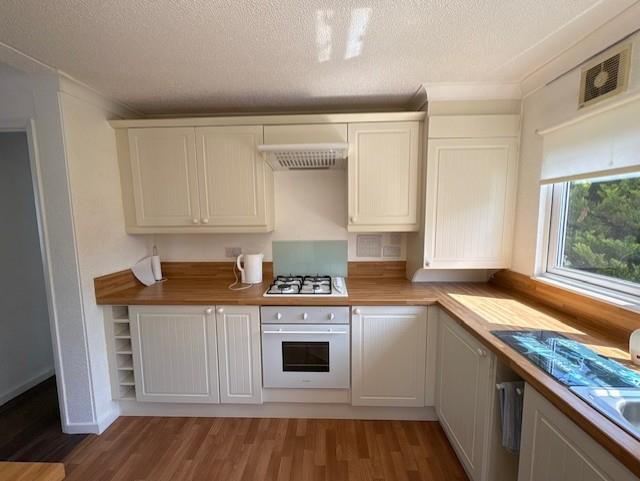 House in Thanet, Lydden, Manston - View 2