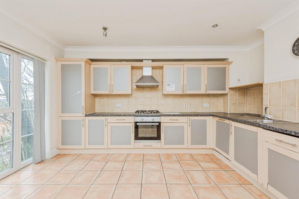 Additional image 5 of Caversham Place, Sutton Coldfield