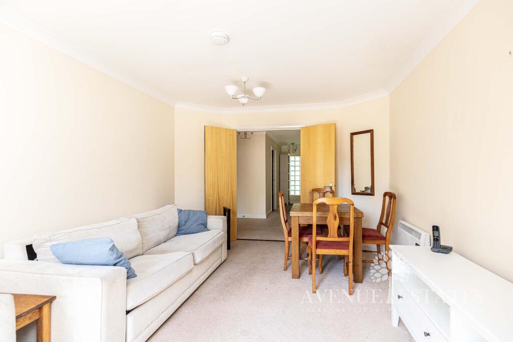 Adelphi Court, Manor Road, Bournemouth, Dorset, BH1 photo 4