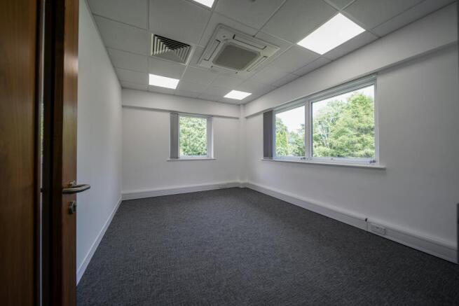 Spinnaker House First Floor Internal 13.jpg
