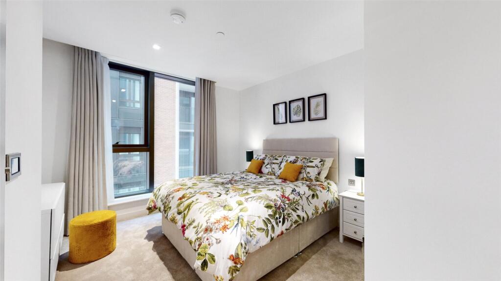 Apartment in London, Paddington - View 5