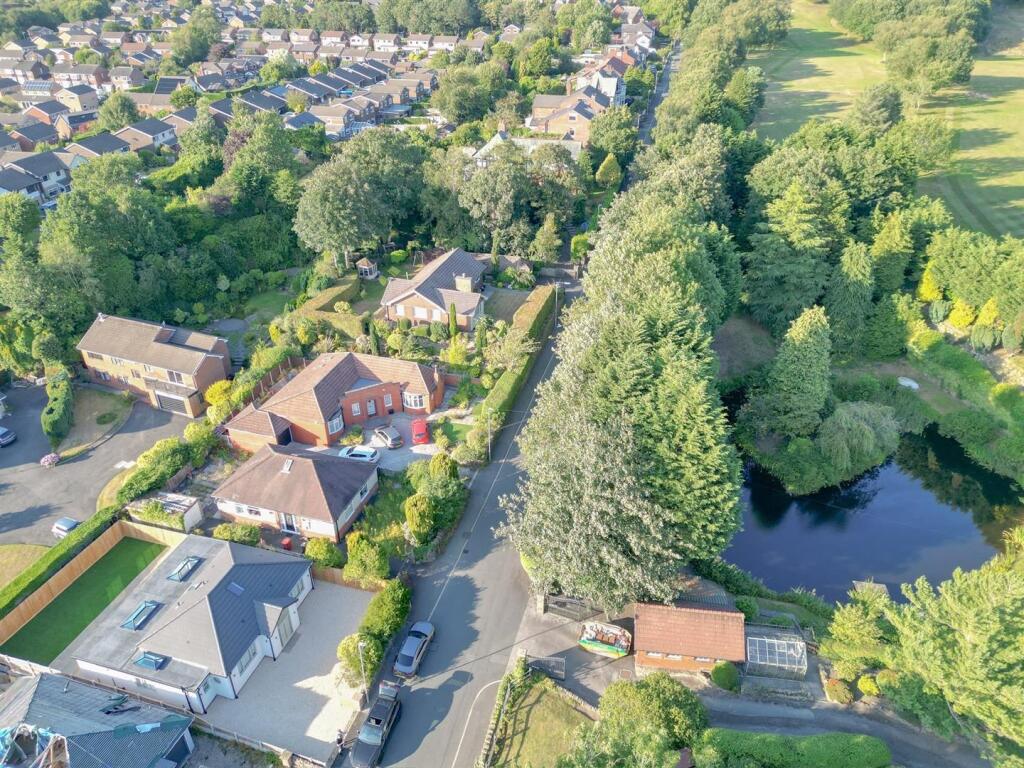 Fall Birch Road, Lostock, Bolton photo 4