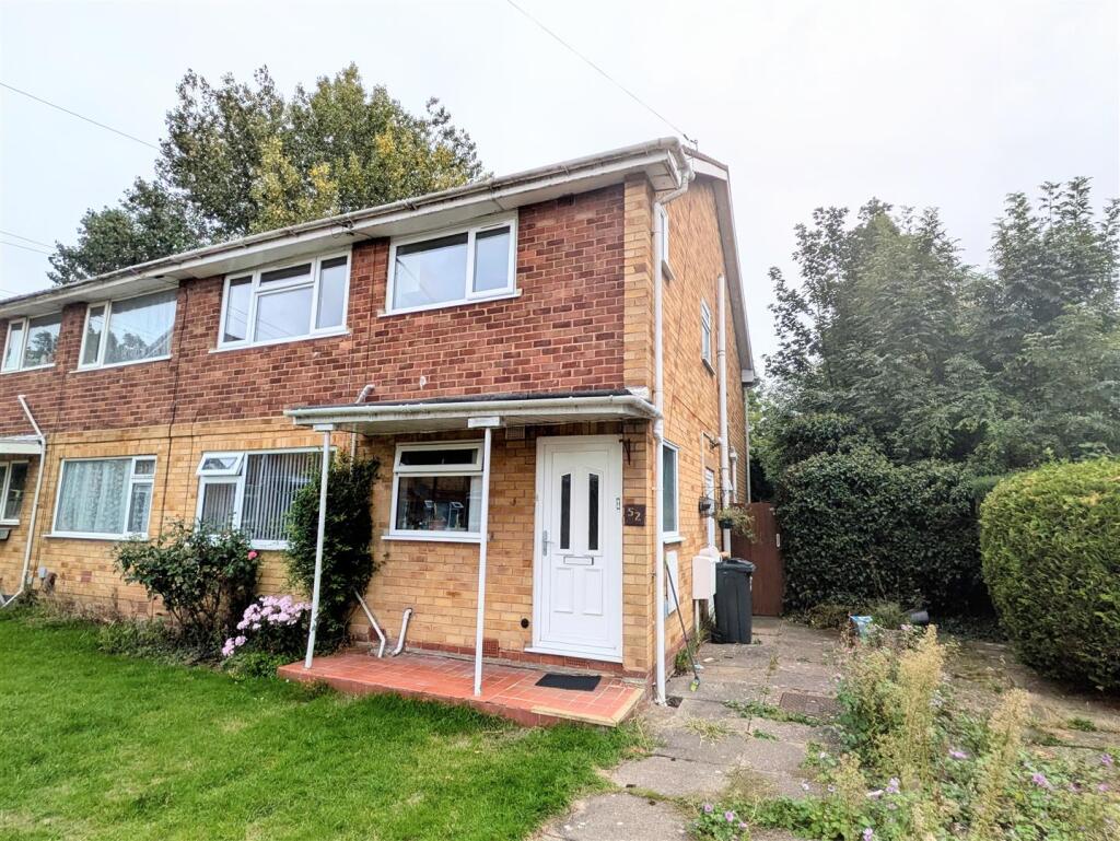 Main image of property: Hazeltree Croft, Birmingham