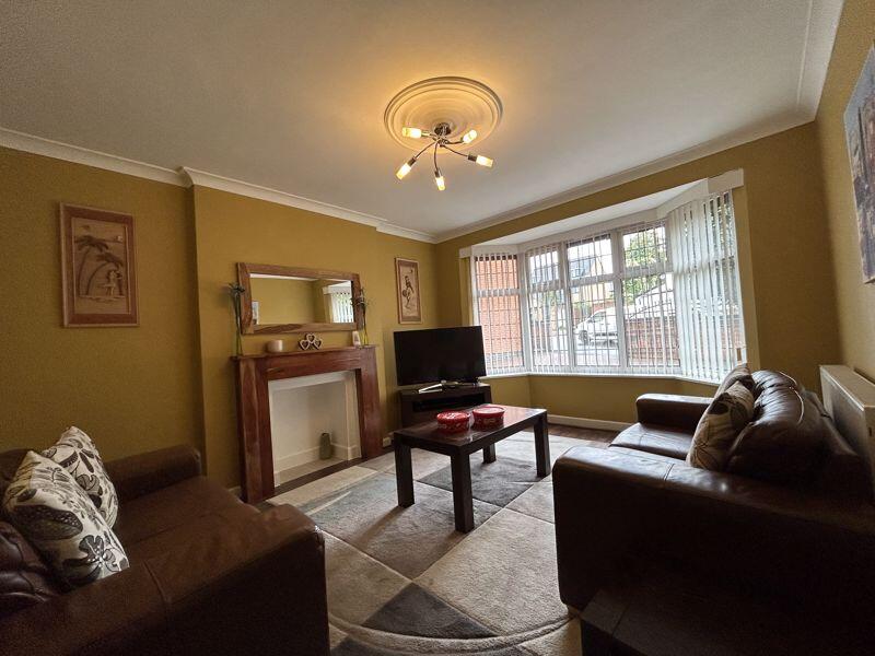 House in Nottingham - View 2