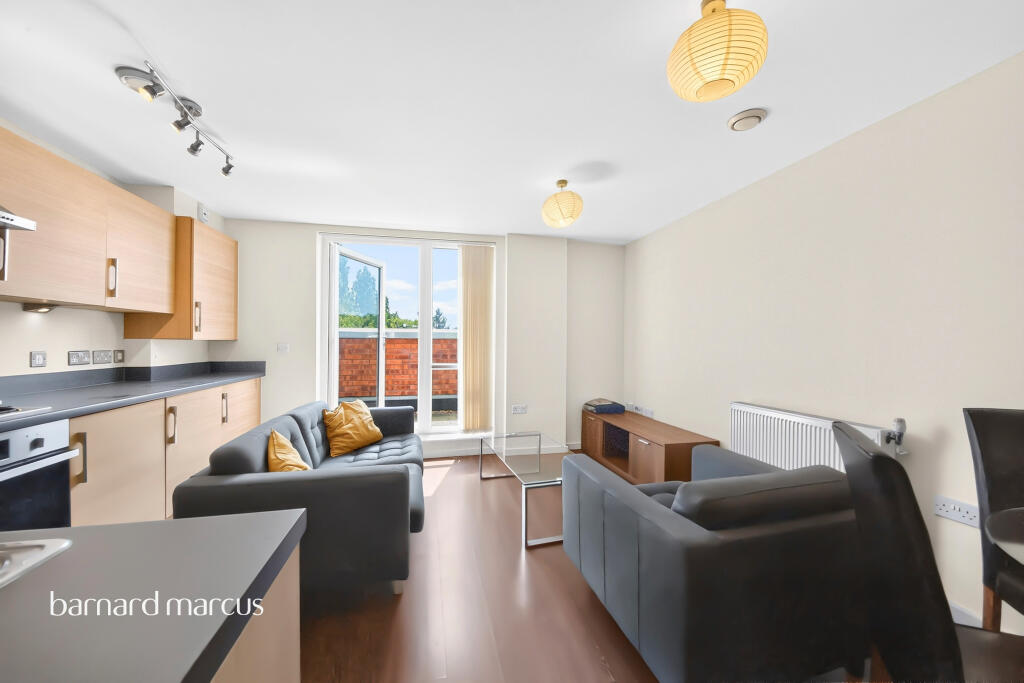 Apartment in London - View 5