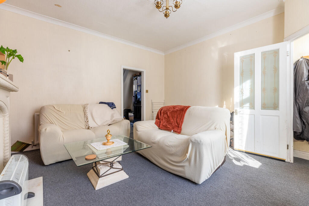 Holmes Street, Meanwood, OL12 6AQ photo 2