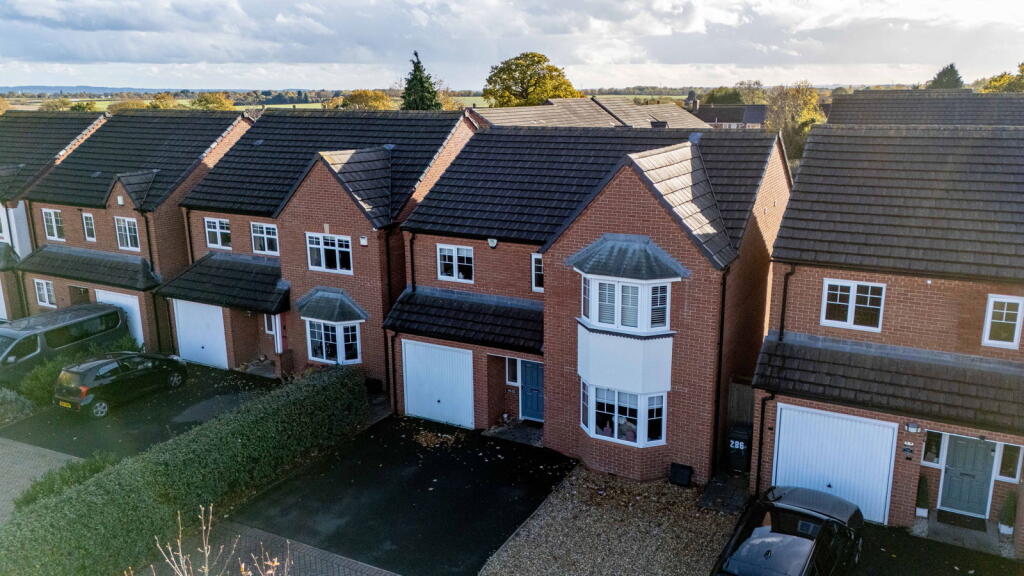 Main image of property: Lindridge Road, Sutton Coldfield, B75 7HU