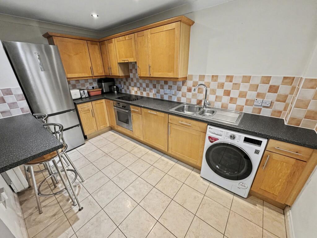 Barle Court, Tiverton, EX16 photo 4