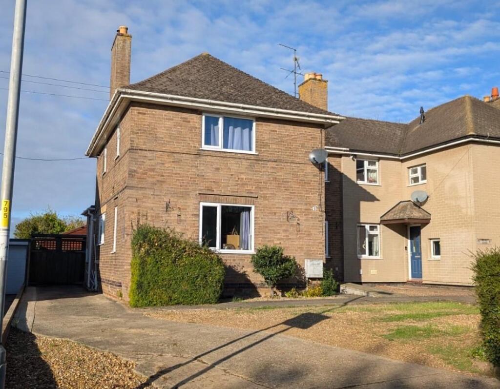3-bed semi-detached on 5 Windyridge Pickworth Road, £375,000
