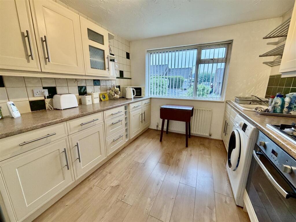 House in Leeds - View 5