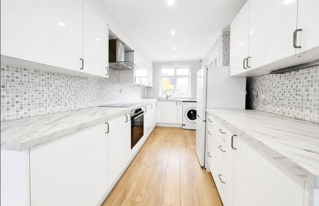 Main image of property: Whinchat Road, London, SE28