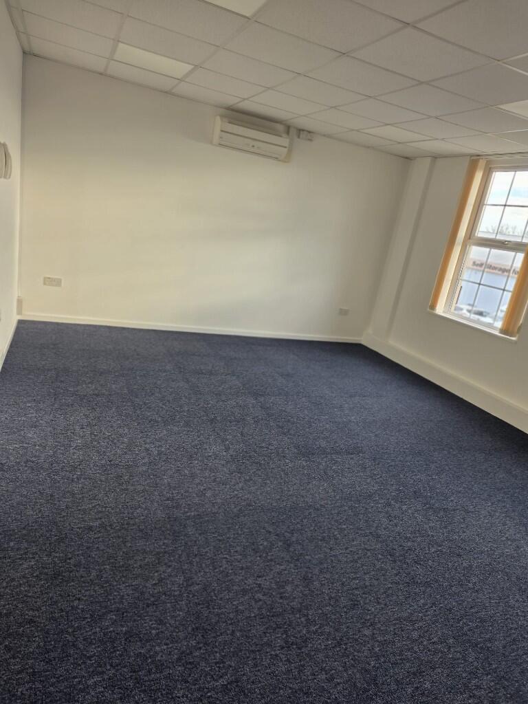 Office 8