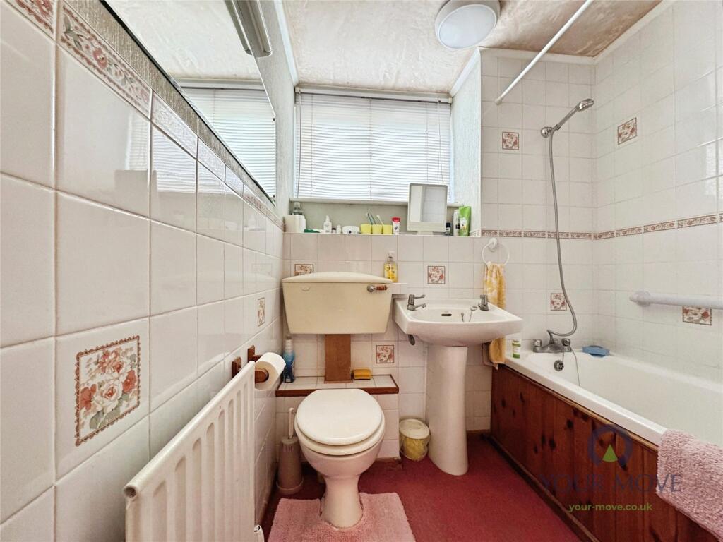 The Glen, Bromley, BR2 photo 5