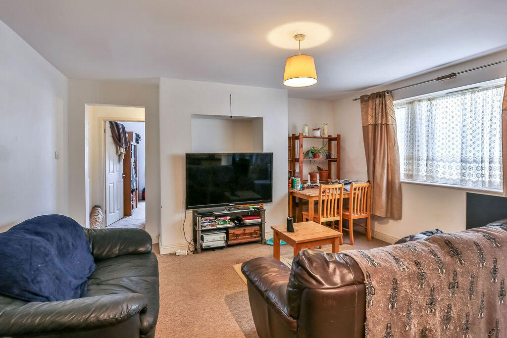 Apartment in Bournemouth - View 4