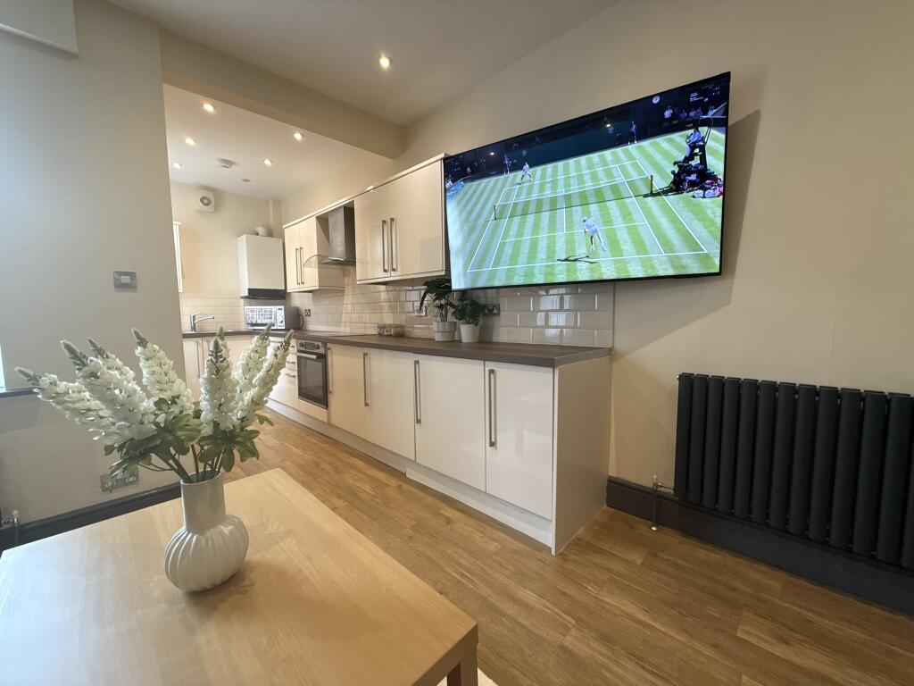 House in Sheffield - View 3