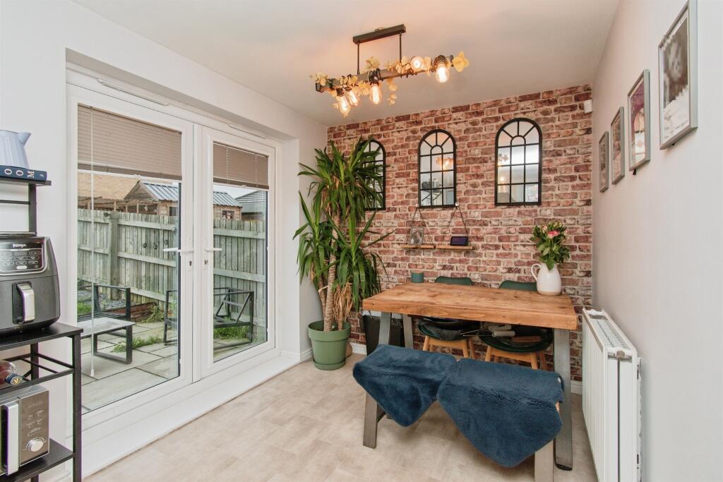 Birch Mews, Castleford photo 3
