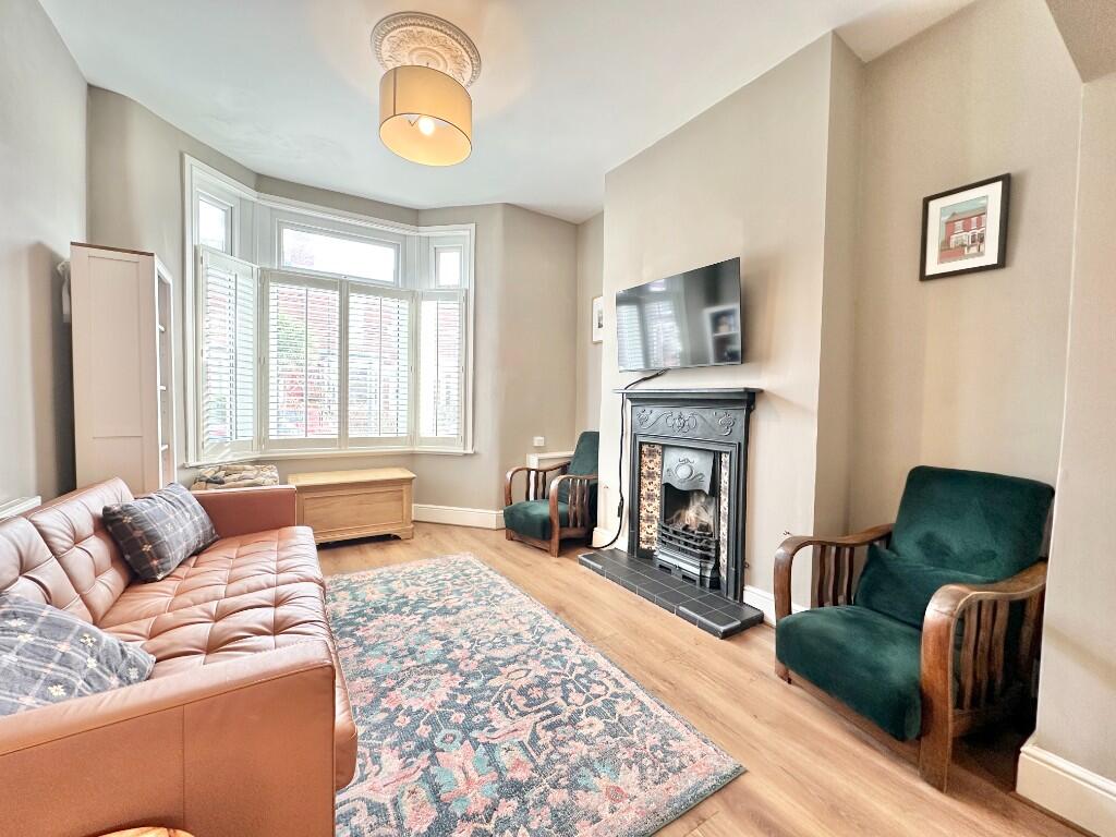 Meadows Road, Sale, Greater Manchester, M33 photo 2