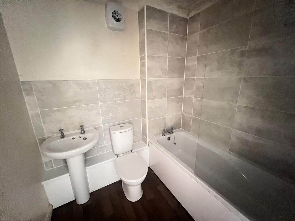 Apartment in Torquay - View 2
