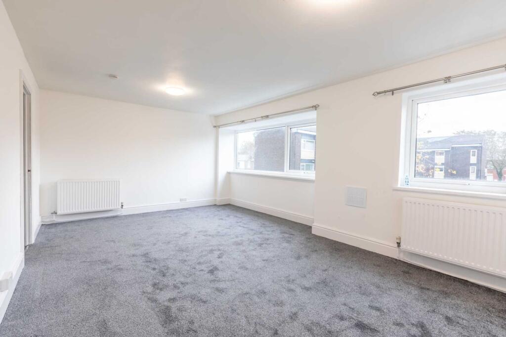 Main image of property: Victoria Square, Whitefield, M45