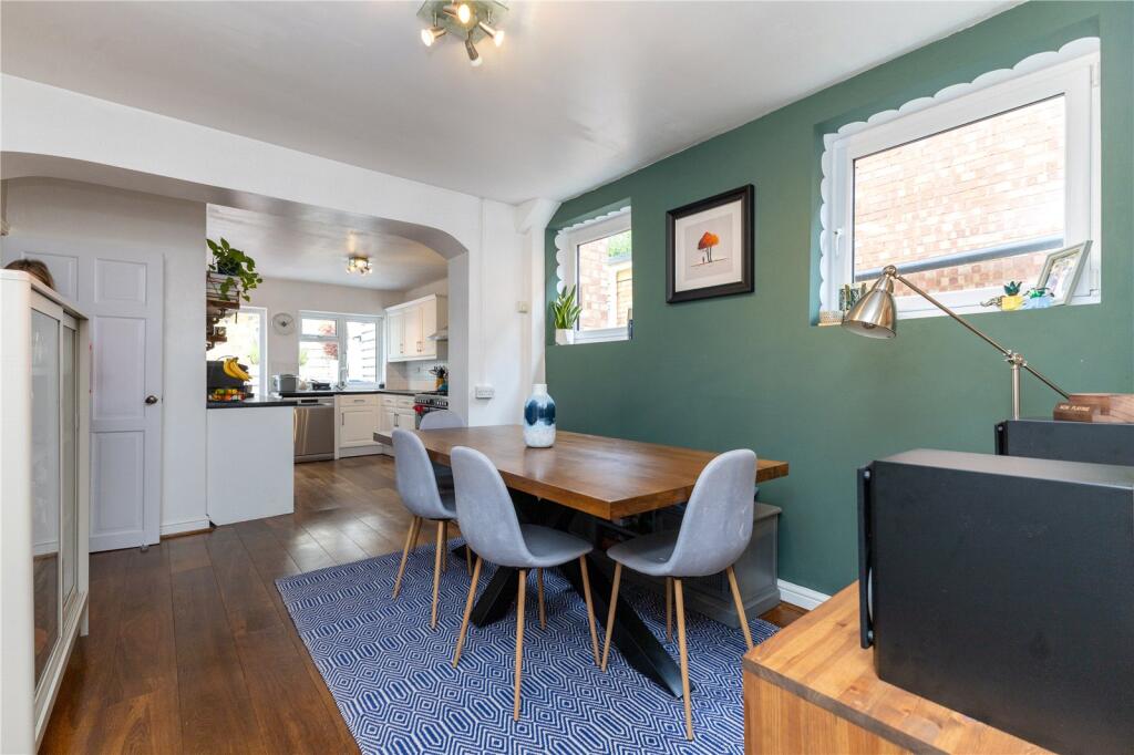 House in Guildford - View 3