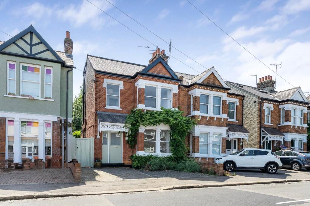 Main image of property: Potters Road, New Barnet, Hertfordshire, EN5