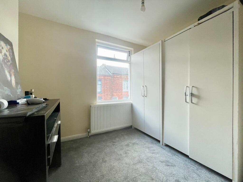 House in Scarborough, Falsgrave - More